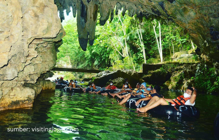 paket wisata 1 hari di jogja