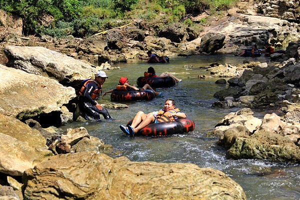 Destination Pakistan rafting sungai oyo