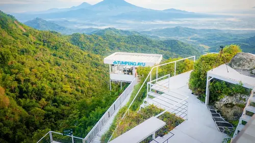 Destination Pakistan tumpeng ayu